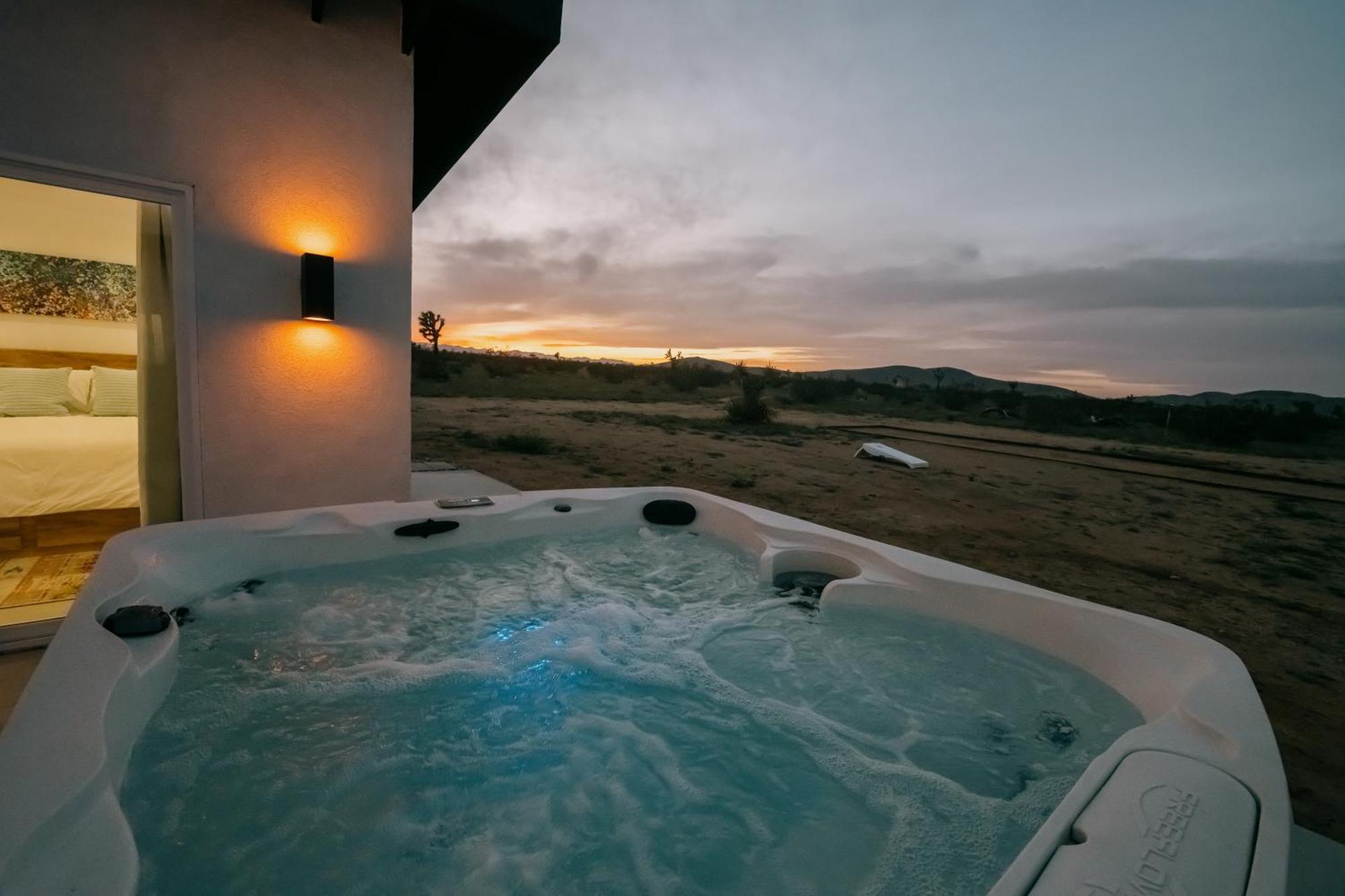 Coyote Tracks - A Modern Desert Experience Villa Joshua Tree Eksteriør bilde