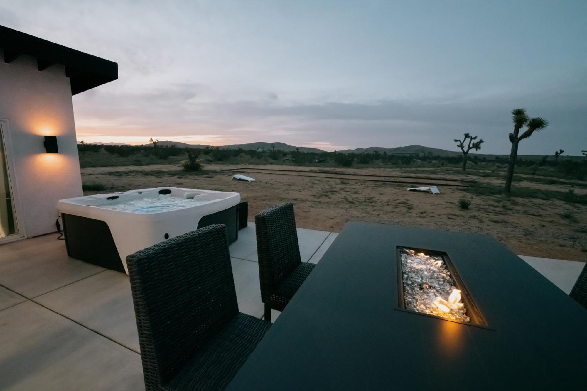 Coyote Tracks - A Modern Desert Experience Villa Joshua Tree Eksteriør bilde