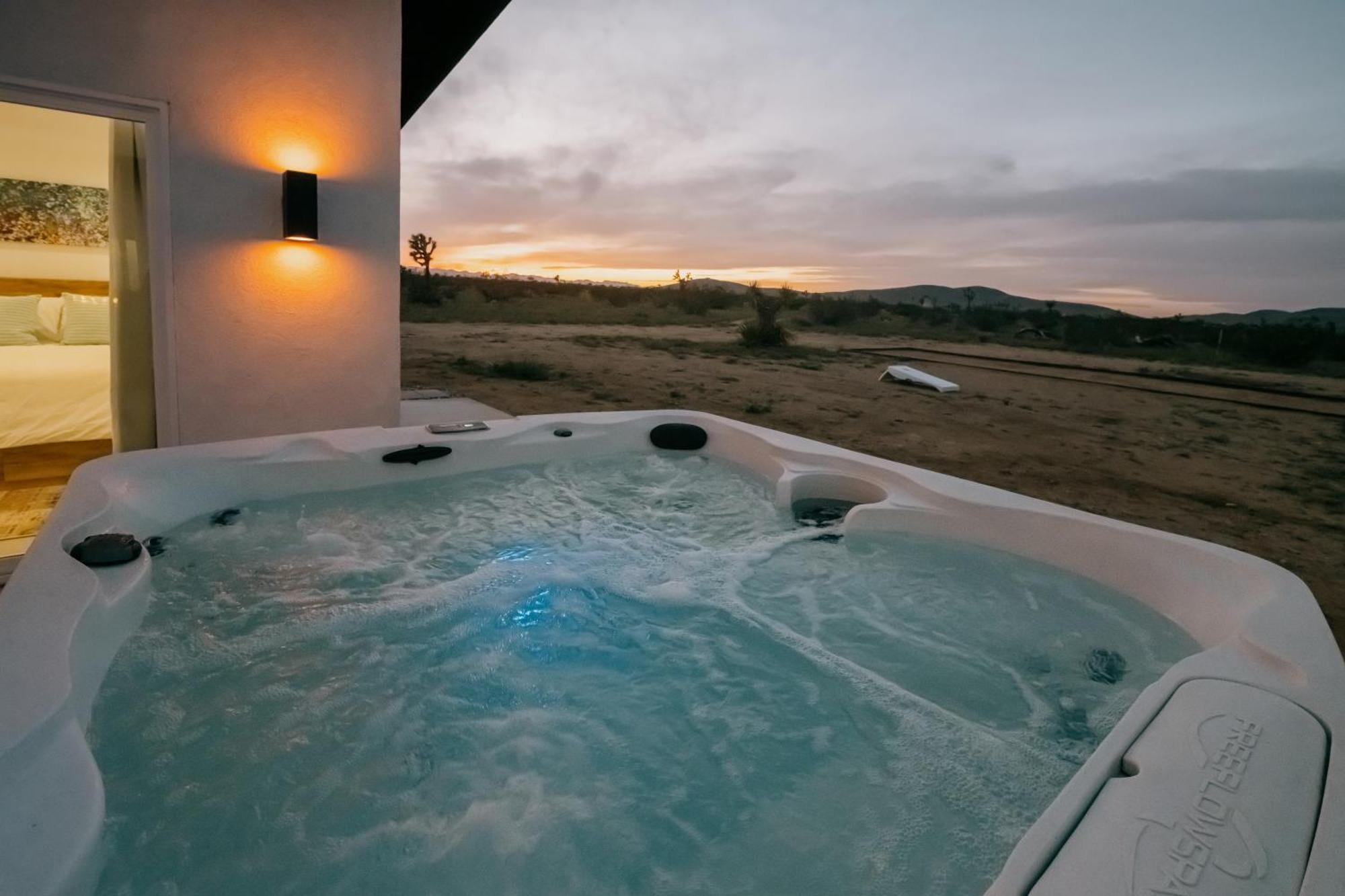 Coyote Tracks - A Modern Desert Experience Villa Joshua Tree Eksteriør bilde